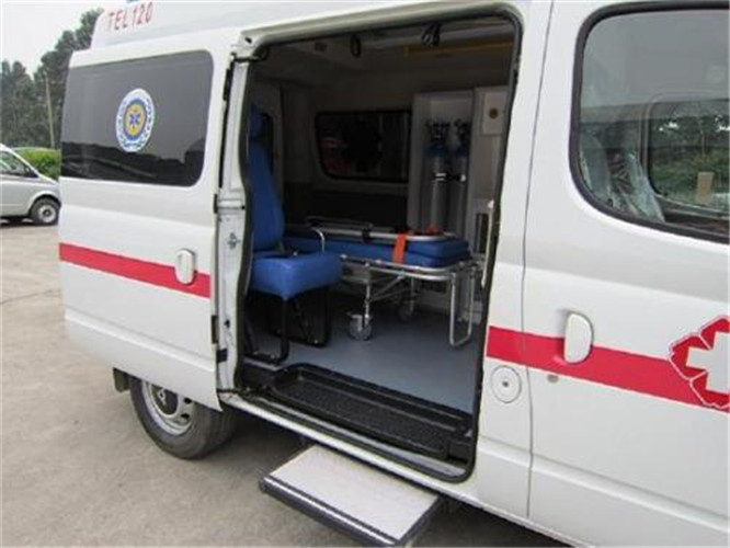 鹤岗救护车出租服务案例7